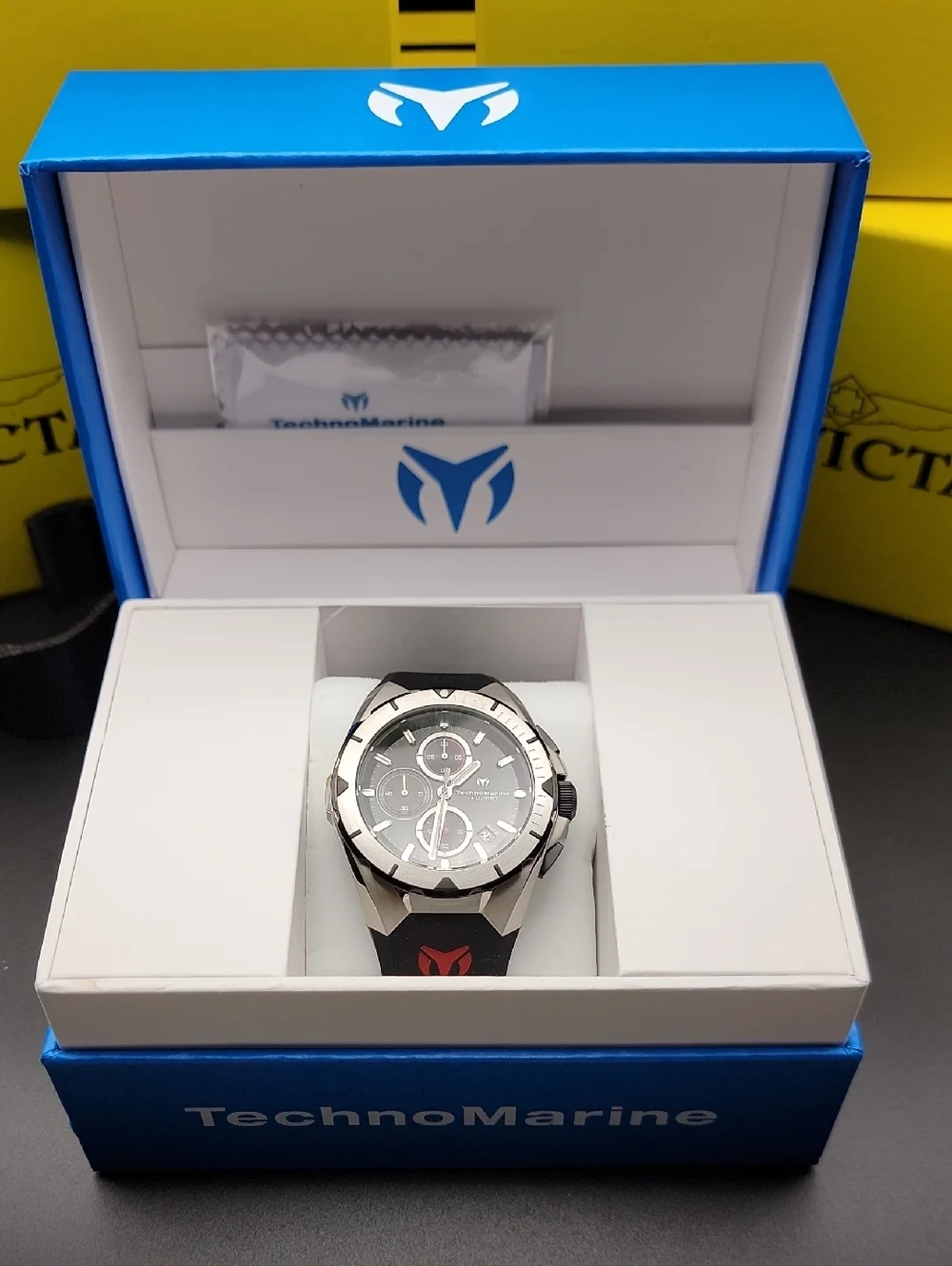 🌊 TM-318086 TechnoMarine Ocean Victory Men's Chronograph Watch 41.3mm Black Red